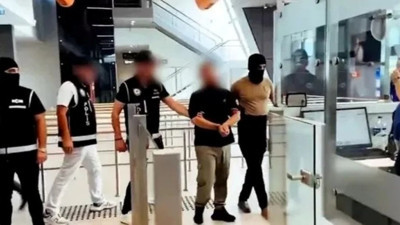 Kırmızı bültenle aranan 3 suçlu Rusya’dan Türkiye’ye getirildi: Demirözler örgütü elebaşı da dahil