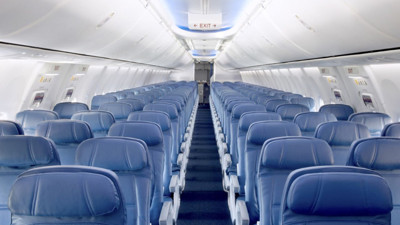 O havayolu şirketi kilolu yolculardan iki bilet parası alacak!