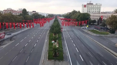 Sürücüler dikkat! Valilik 30 Ağustos'ta kapatılacak yolları ve alternatif güzergahları açıkladı