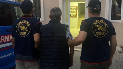 İzmir’de hayvanları zehirleyen şüpheli yakalandı: Zehirli etleri çocuklara dağıttırmış!
