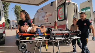 Bursa’da cam fabrikasında iş kazası! Taşıma bandına sıkışan işçi ağır yaralandı