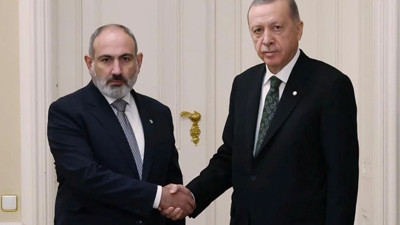 Cumhurbaşkanı Erdoğan, Ermenistan başbakanı Paşinyan ile görüştü