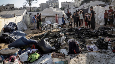 İsrail, Gazze’de yardım bekleyenleri vurdu: Can kaybı 64 bini aştı