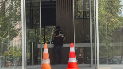 Beylikdüzü’nde dehşet: Eşini pompalı tüfekle vurdu