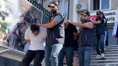 Pendik’te iş yerine dehşet saldırısı: Kundakladılar, kurşunladılar