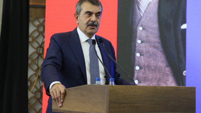 Bakan Tekin Gaziantep’tekonuştu: “Eğitim dün de kolay değildi, bugün de değil, yarın da kolay olmayacak”