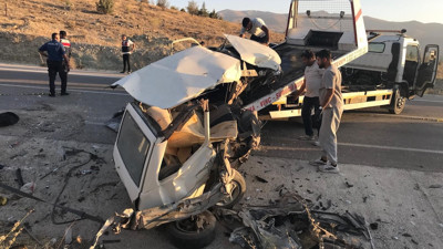 Konya’da feci kaza! 3 yaşındaki ikiz kardeşler kazada hayatını kaybetti