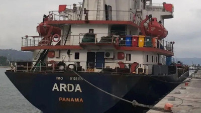 İstanbul Boğazı'nda arıza: Gemi trafiği durduruldu