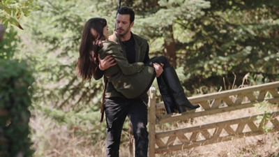 Aşk ve Gözyaşı yeni bölüm izle! 3. bölüm canlı ve tek parça