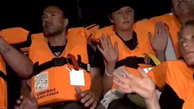 İsrail donanması, Özgürlük Filosu’na uluslararası sularda müdahale etti