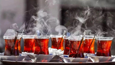 Sofrasından eksik etmeyenlere kötü haber! Piyasadaki her 3 çaydan biri sahte çıktı, uzmanlardan kritik uyarı