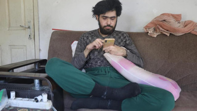 Telefon ve bilgisayardan başını kaldırmadı! 3 yıl sonra hayata döndü