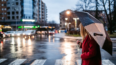 Meteoroloji’den kritik uyarı: 9 il için sarı alarm! Kuvvetli sağanak ve fırtına geliyor