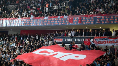 CHP'de kurultay depremi! Lütfü Savaş ve delegeler mahkemeye başvurdu, 39. Kurultay'ın iptali istendi