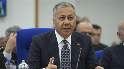 Bakan Yerlikaya Türkiye'deki yabancı sayısını açıkladı