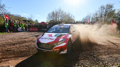 Türkiye’nin en genç ralli şampiyonu bir kez daha zirvede: Kerem Kazaz, üst üste ikinci zaferini garantiledi