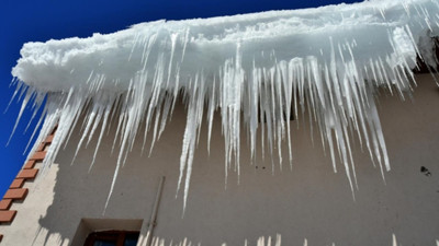 Erzurum'da emsal karar: Çatıdan düşen kar ve buz nedeniyle sakat kalan öğrenciye 20 milyon TL tazminat!