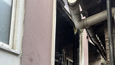 Sinir krizi geçiren adam 30 işçinin kaldığı binayı ateşe verdi