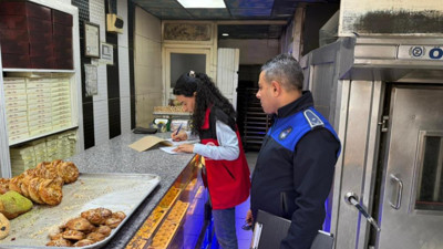 Şanlıurfa’da gıda baskını: 2 işletme mühürlendi, yüzlerce ürüne el konuldu
