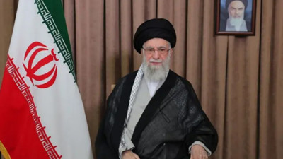 İran dini lideri Ali Hamaney'in Tahran'daki cenaze töreni ertelendi