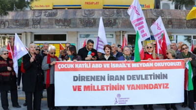 İzmir'de ABD ve İsrail’in İran saldırılarına tepki,  Cumhuriyet Kadınları Derneği
