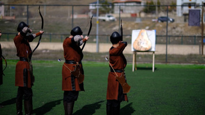 Bayburt’ta Nevruz ateşiyle kadim gelenek yaşatıldı