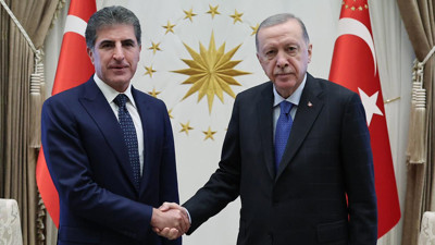 Cumhurbaşkanı Erdoğan IKBY Başkanı Barzani ile bölgedeki son gelişmeleri görüştü