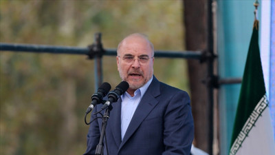 ABD'nin yaptırım kararına İran'dan cevap: "Benzinde o rakamları bile mumla arayacaksınız!"