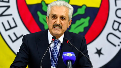 Gözler onun üzerindeydi! Mehmet Ali Aydınlar'dan adaylık açıklaması!