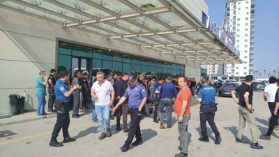 Mersin'deki silahlı saldırının tanığı konuştu: "Torpil atıyorlar sandım, yeğenim 'vuruldum' dedi"