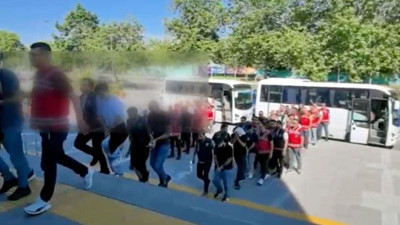 Milyar liralık yasa dışı bahis şebekesi çökertildi! Şafak baskınıyla 32 tutuklama