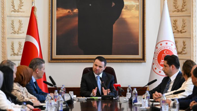 Akın Gürlek'ten uyuşturucu mesajı