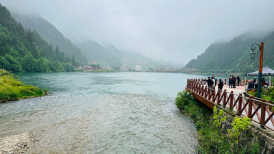 Uzungöl'de kahreden ölüm! Çantasını kurtarmak isterken canından oldu