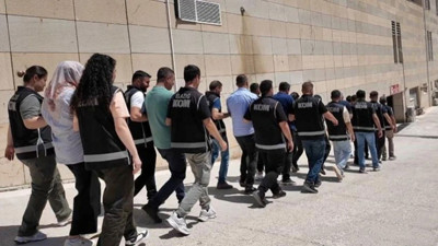 Elazığ'da intihar notu 1 milyar TL'lik çeteyi çökertti! 6 kişi tutuklandı