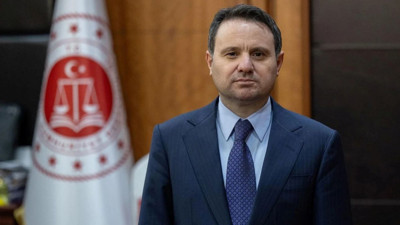 Adalet Bakanı Akın Gürlek, Muhsin Yazıcıoğlu'nun ailesini kabul ediyor!