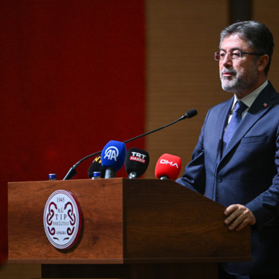 “81 ilde şölen havasında fidan dikelim”