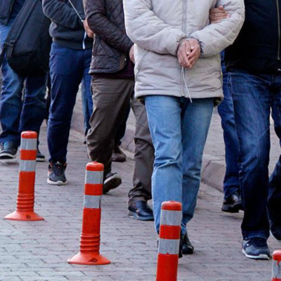 Sosyal medyadaki zehir tacirlerine dev baskın!