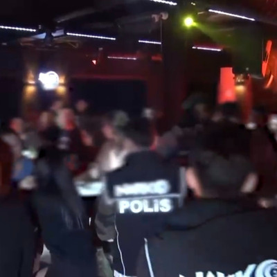 12 eğlence mekanı ve işletmeye uyuşturucu operasyonu