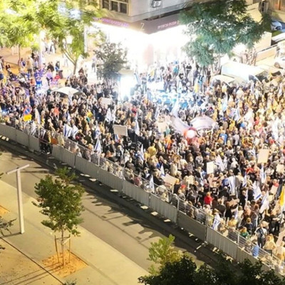 Tel Aviv'de Netanyahu karşıtı protesto