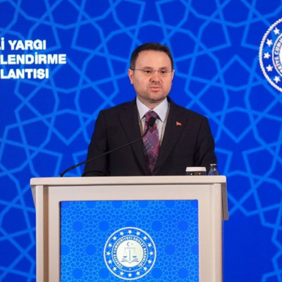 Profesyonel liglerde görev yapan yöneticilere dev operasyon!