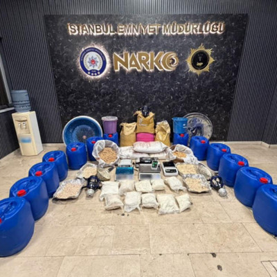 İstanbul'da narkotik ekiplerinden peş peşe operasyon!