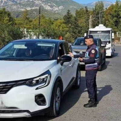 81 ilde eş zamanlı 'Aranan Şahıslar' operasyonu