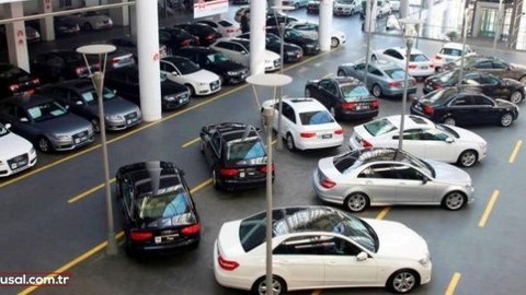 İkinci el online oto pazarında satış ve fiyatlarda düşüş