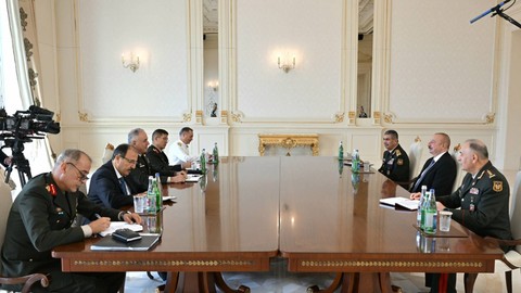 Metin Gürak ile İlham Aliyev bir araya geldi
