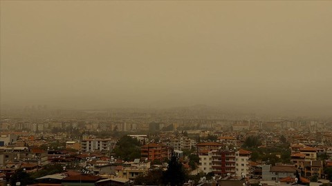 Edirne'de toz taşınımı etkili oldu