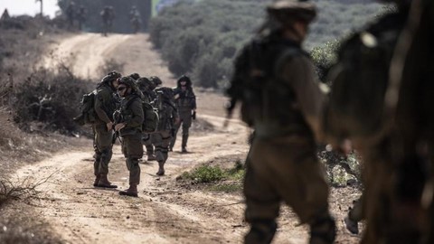 İsrail Gazze’de Alıkoyduğu 142 Kadın Esiri Hapse Attı