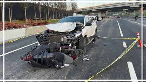Üsküdar'da korkunç kaza! Motosiklet sürücüsü hayatını kaybetti