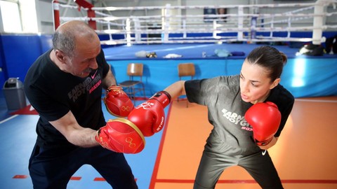 Kadın Boks Milli Takımı son antrenmanını yaptı! Avrupa Şampiyonasına hazır!