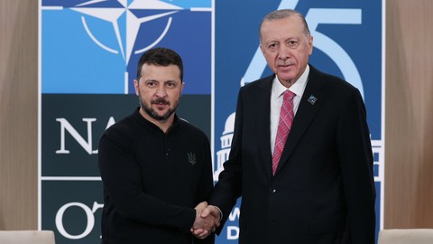 Cumhurbaşkanı Erdoğan ile Ukrayna Devlet Başkanı Zelenskiy görüştü! Kritik görüşmenin ayrıntıları belli oldu