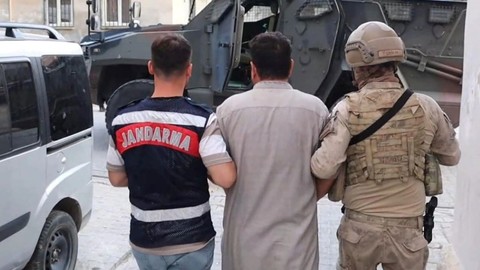 Şanlıurfa merkezli terör operasyonu: 10 gözaltı